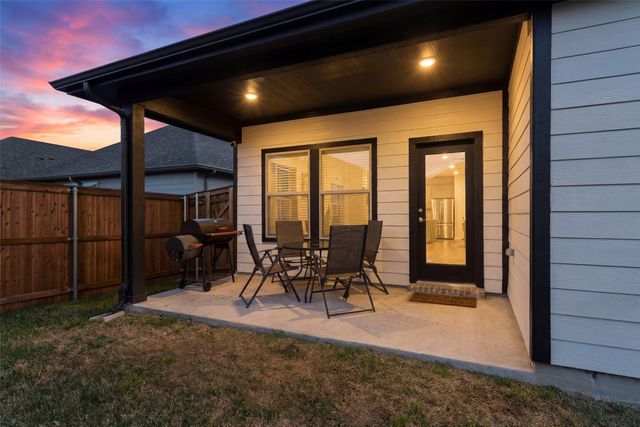 3908 Murvaul Drive, Farmersville, TX 75442