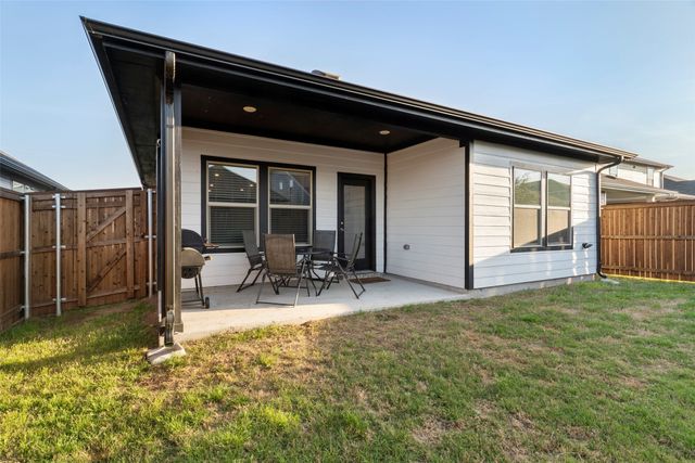 3908 Murvaul Drive, Farmersville, TX 75442