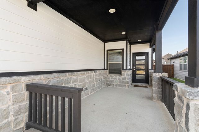 3908 Murvaul Drive, Farmersville, TX 75442