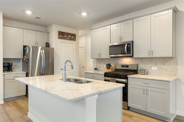 3908 Murvaul Drive, Farmersville, TX 75442