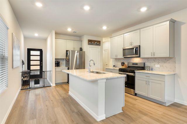 3908 Murvaul Drive, Farmersville, TX 75442