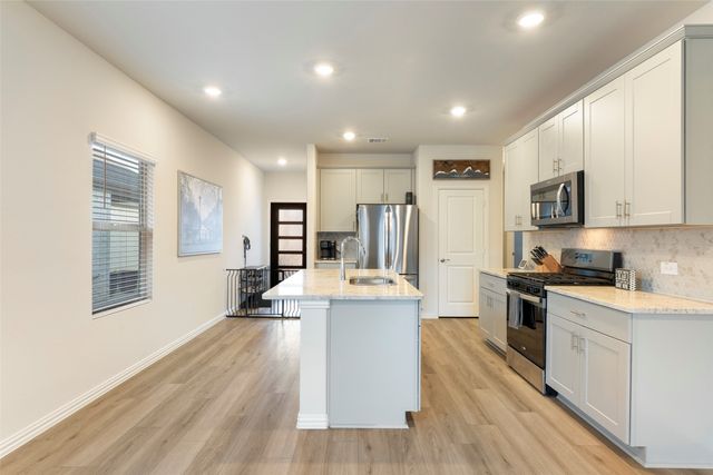 3908 Murvaul Drive, Farmersville, TX 75442