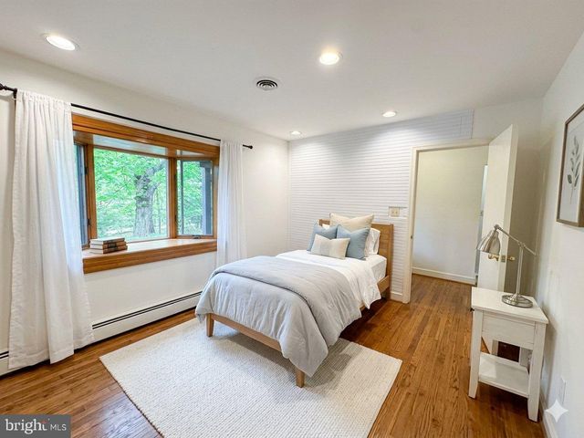 6304 WISCASSET RD, Bethesda, MD 20816
