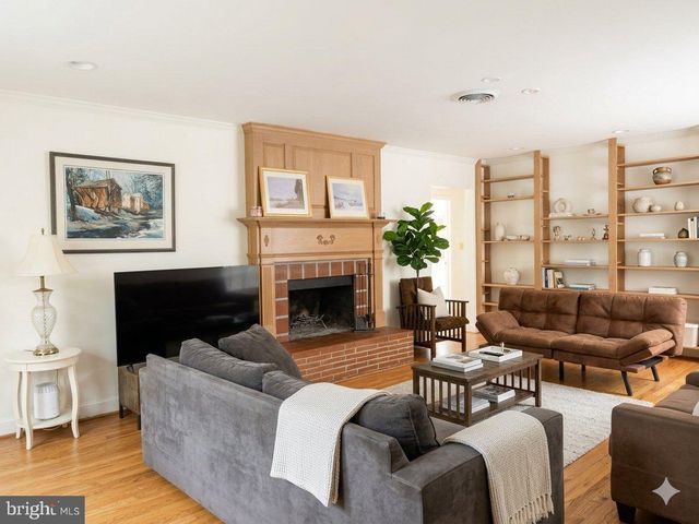 6304 WISCASSET RD, Bethesda, MD 20816