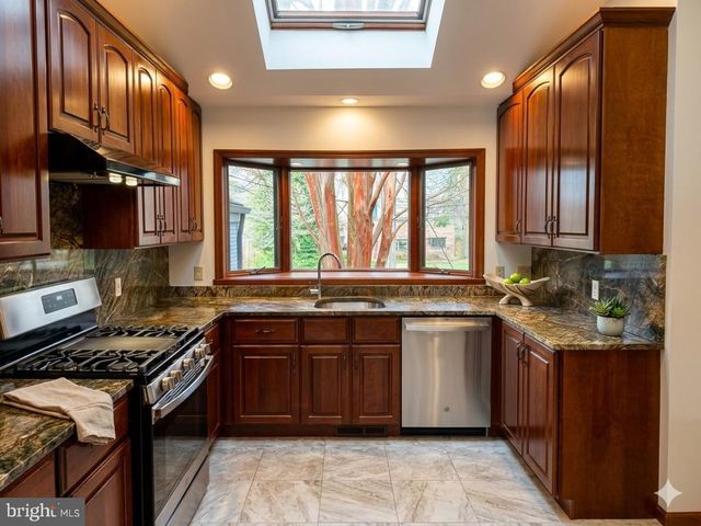 6304 WISCASSET RD, Bethesda, MD 20816
