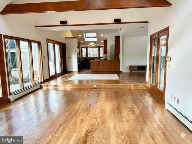 6304 WISCASSET RD, Bethesda, MD 20816