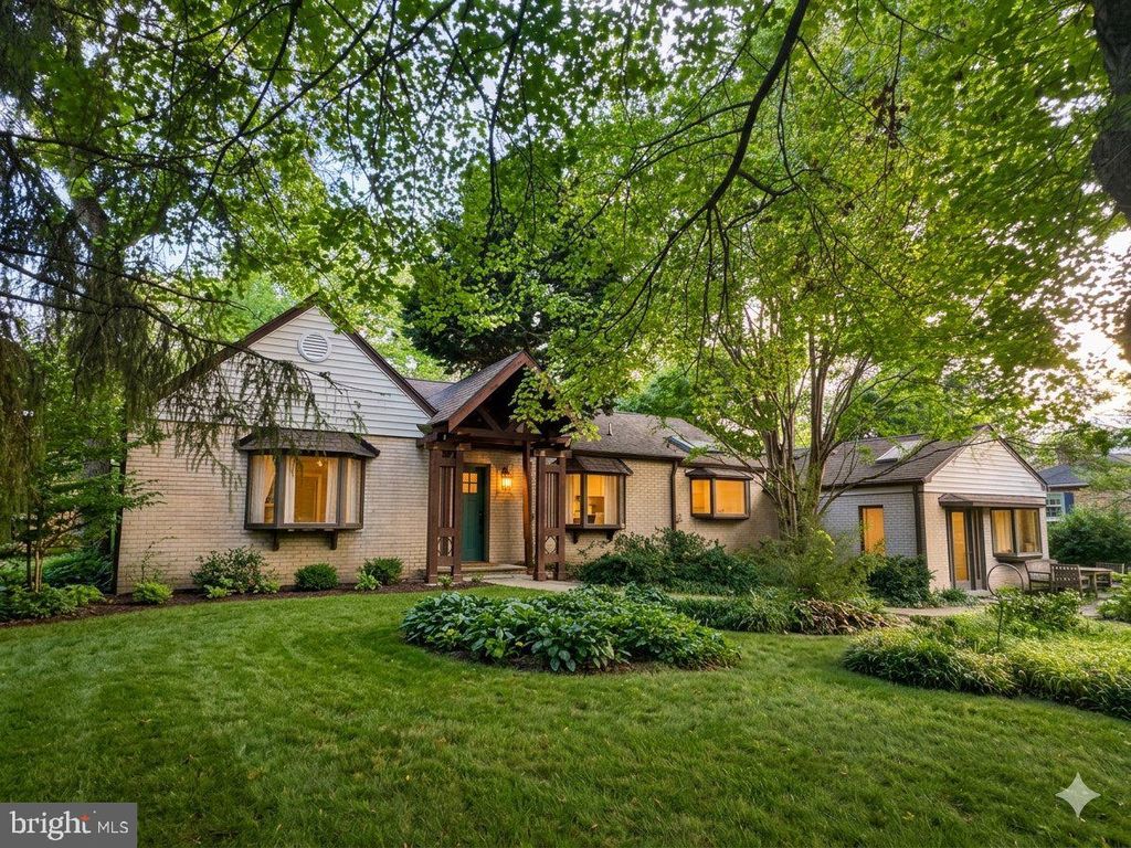 6304 WISCASSET RD, Bethesda, MD 20816