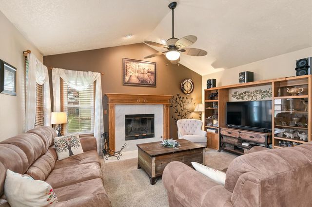 4118 SE 23rd Court, Des Moines, IA 50320