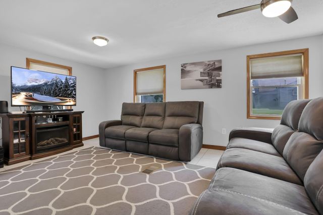 3738 Alkire Road, Grove City, OH 43123