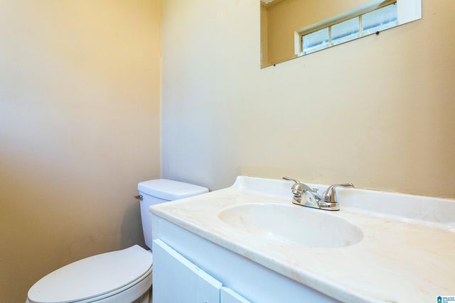 2905 VALLEY VIEW CIRCLE, Adamsville, AL 35005