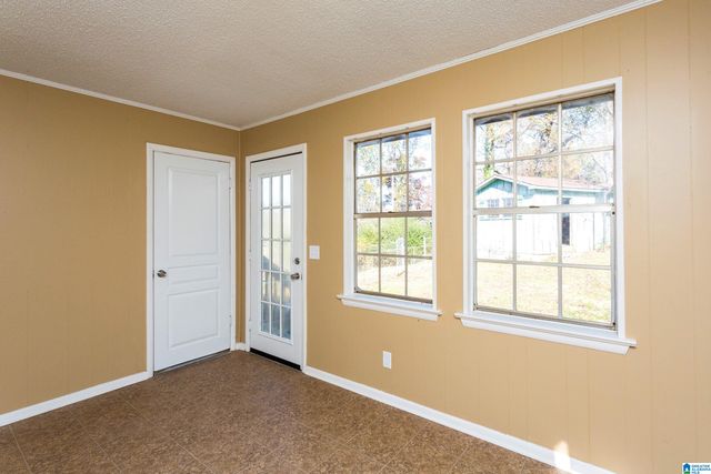 2905 VALLEY VIEW CIRCLE, Adamsville, AL 35005