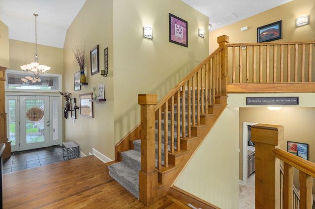 986 W Sycamore Street, Springfield, MO 65810