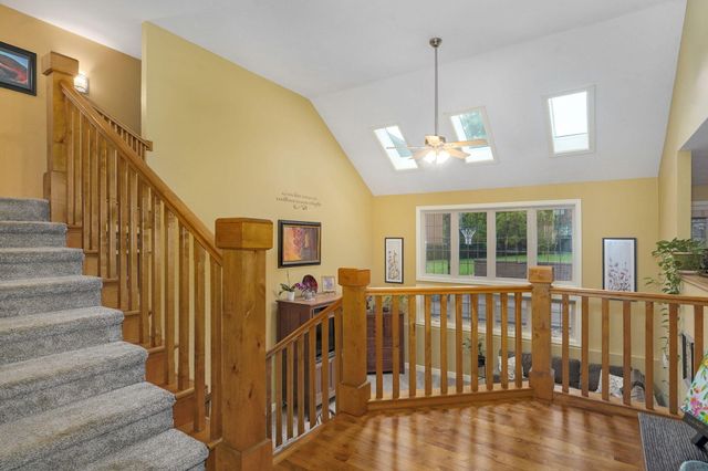 986 W Sycamore Street, Springfield, MO 65810