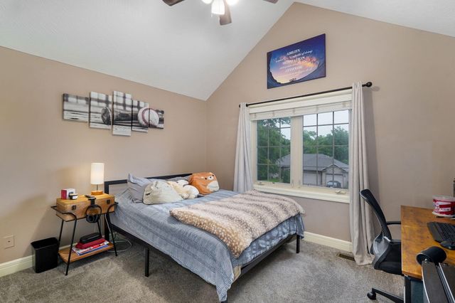 986 W Sycamore Street, Springfield, MO 65810