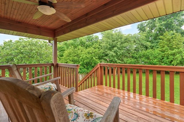 986 W Sycamore Street, Springfield, MO 65810