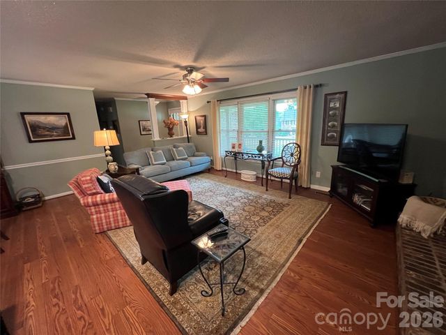 239 Hickory Lane Drive, Mount Holly, NC 28120