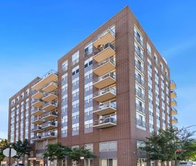 1546 N Orleans Street 1001, Chicago, IL 60610