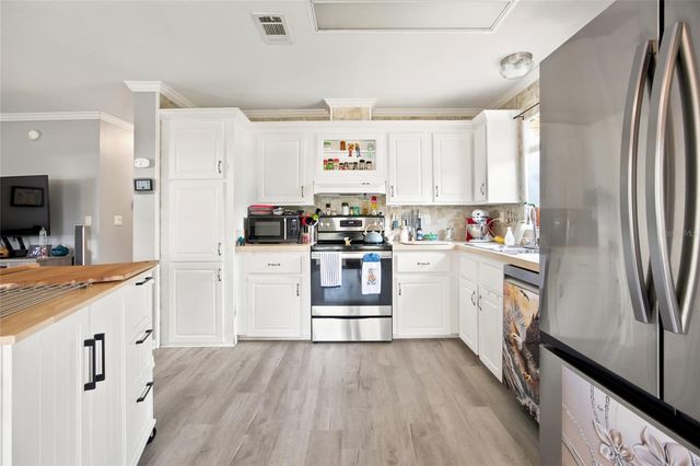 13330 SE 21ST PLACE, Morriston, FL 32668