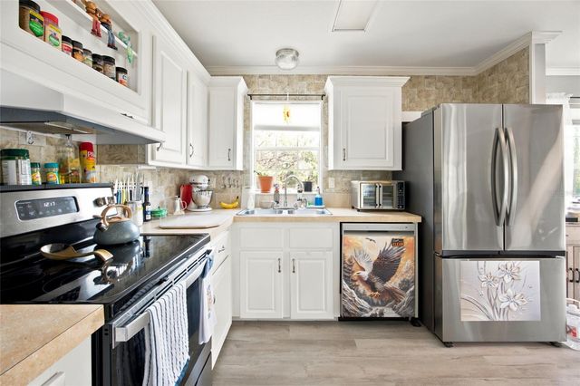 13330 SE 21ST PLACE, Morriston, FL 32668