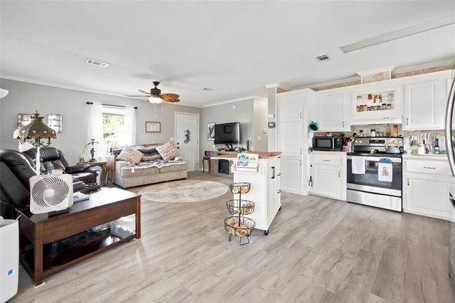 13330 SE 21ST PLACE, Morriston, FL 32668