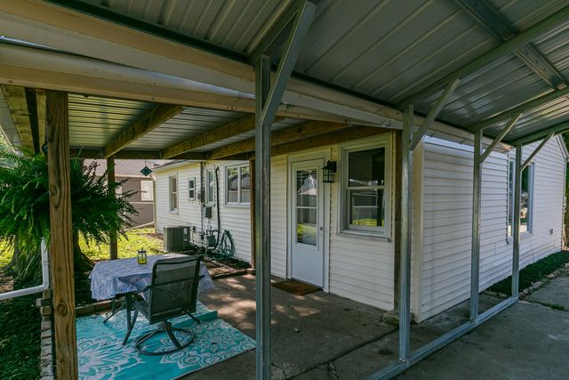 3803 11th Avenue, Moline, IL 61265