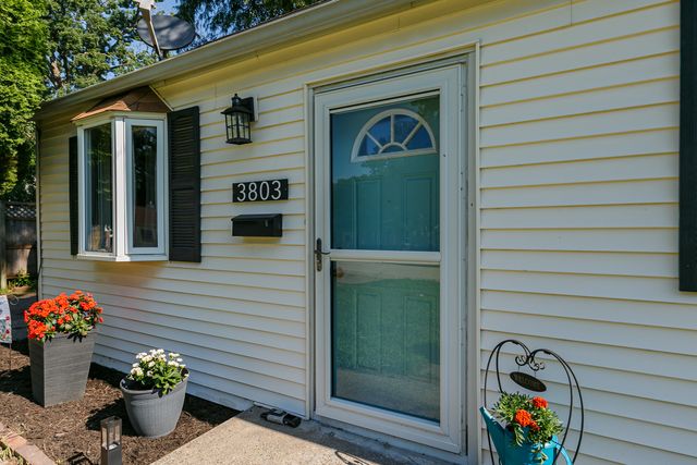 3803 11th Avenue, Moline, IL 61265