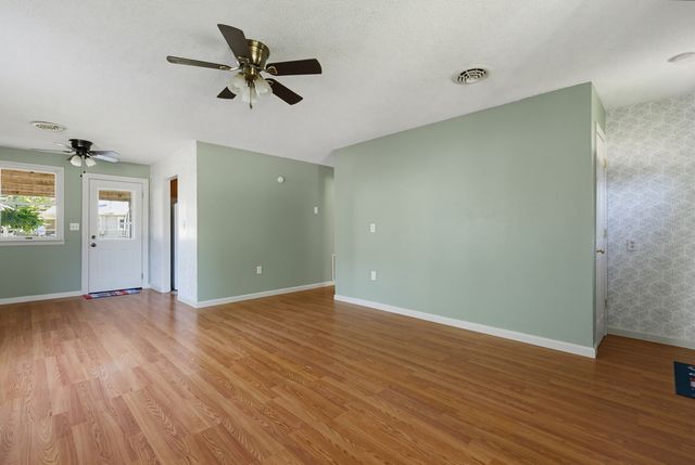 3803 11th Avenue, Moline, IL 61265
