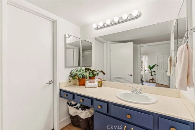 25712 Le Parc 41, Lake Forest, CA 92630