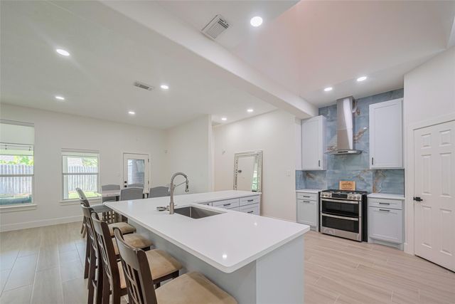 11316 Misty Morning Street, Pearland, TX 77584