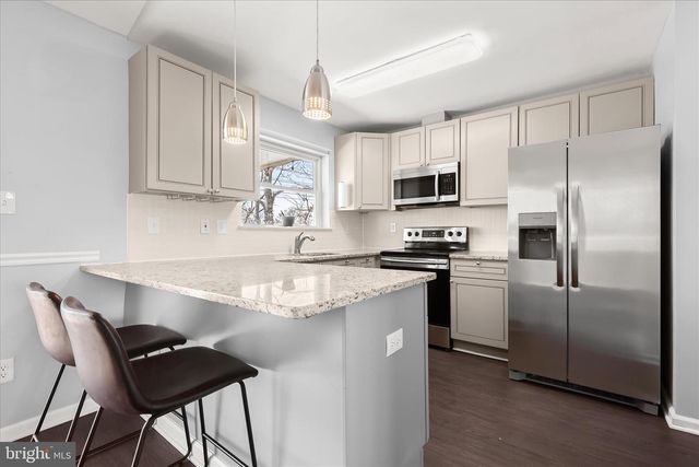 8624 CASTLEMILL CIR, Nottingham, MD 21236