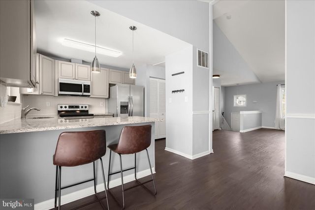 8624 CASTLEMILL CIR, Nottingham, MD 21236