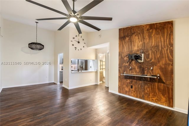 2654 N Nob Hill Rd, Sunrise, FL 33322
