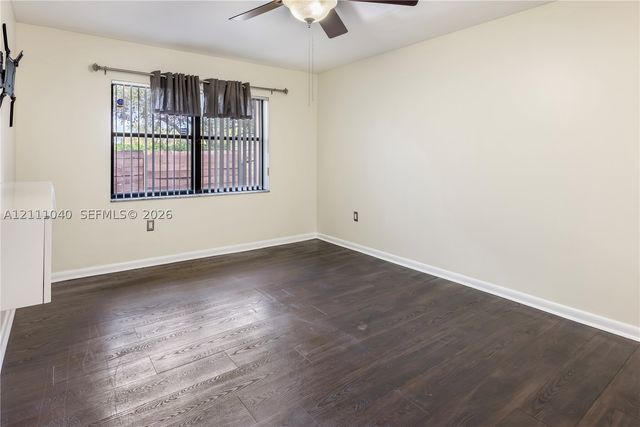 2654 N Nob Hill Rd, Sunrise, FL 33322