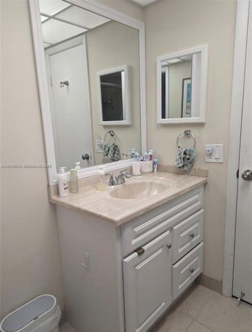 11203 NW 15th St NA, Pembroke Pines, FL 33026