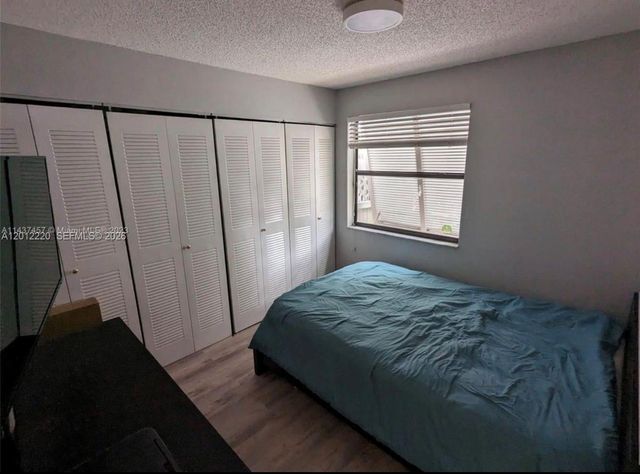 11203 NW 15th St NA, Pembroke Pines, FL 33026