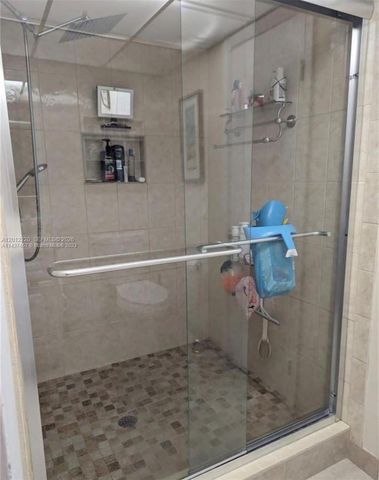 11203 NW 15th St NA, Pembroke Pines, FL 33026