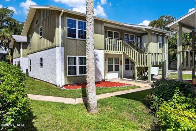 840 Center Ave Apt 73, Holly Hill, FL 32117