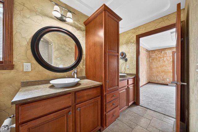 2718 W INDEPENDENCE COURT, Appleton, WI 54914