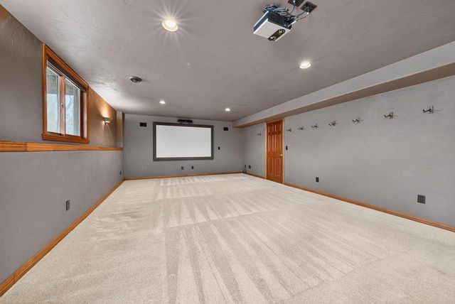 2718 W INDEPENDENCE COURT, Appleton, WI 54914