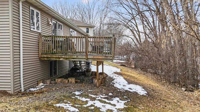 2718 W INDEPENDENCE COURT, Appleton, WI 54914