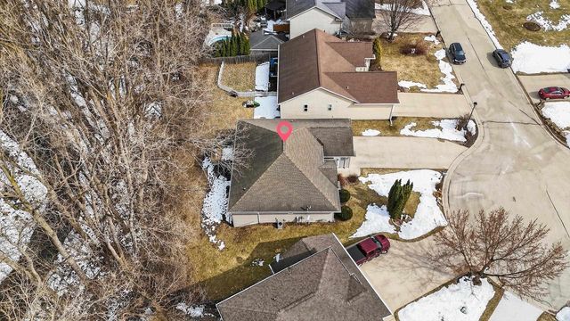 2718 W INDEPENDENCE COURT, Appleton, WI 54914