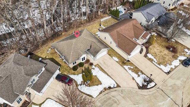 2718 W INDEPENDENCE COURT, Appleton, WI 54914