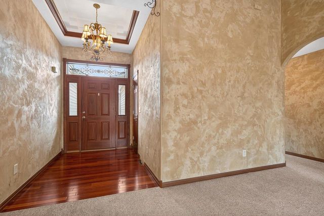 2718 W INDEPENDENCE COURT, Appleton, WI 54914