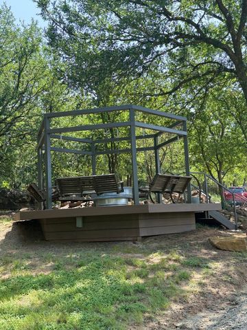 1079 Union Hill Road, Mineral Wells, TX 76067