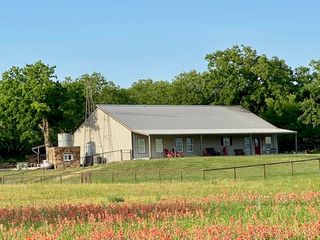 1079 Union Hill Road, Mineral Wells, TX 76067