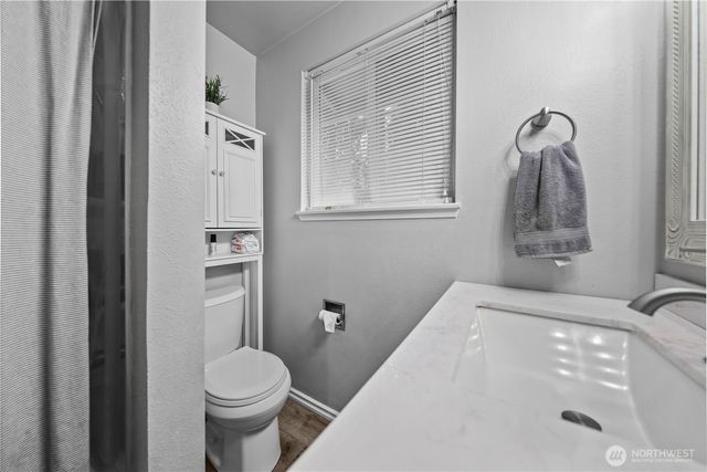 203 S 357th Street, Federal Way, WA 98003