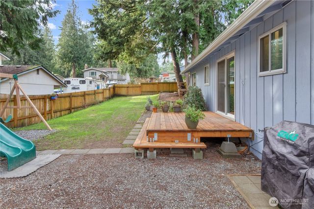 203 S 357th Street, Federal Way, WA 98003