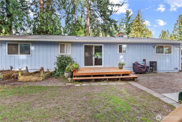 203 S 357th Street, Federal Way, WA 98003