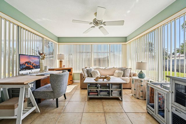 818 SE 9th Terrace, Deerfield Beach, FL 33441