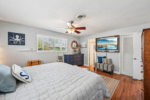 818 SE 9th Terrace, Deerfield Beach, FL 33441